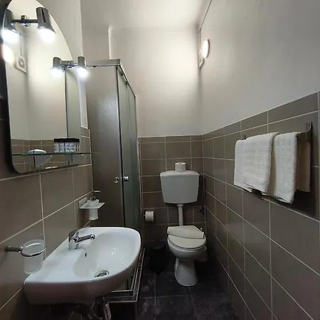 Guest house Lagoas 3*