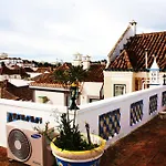 Konukevi Lagoas
